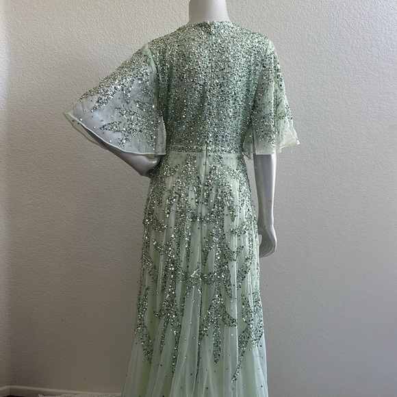 NWT Mac Duggal Green Sequined Butterfly Sleeve High Low Gown - Picture 11 of 14
